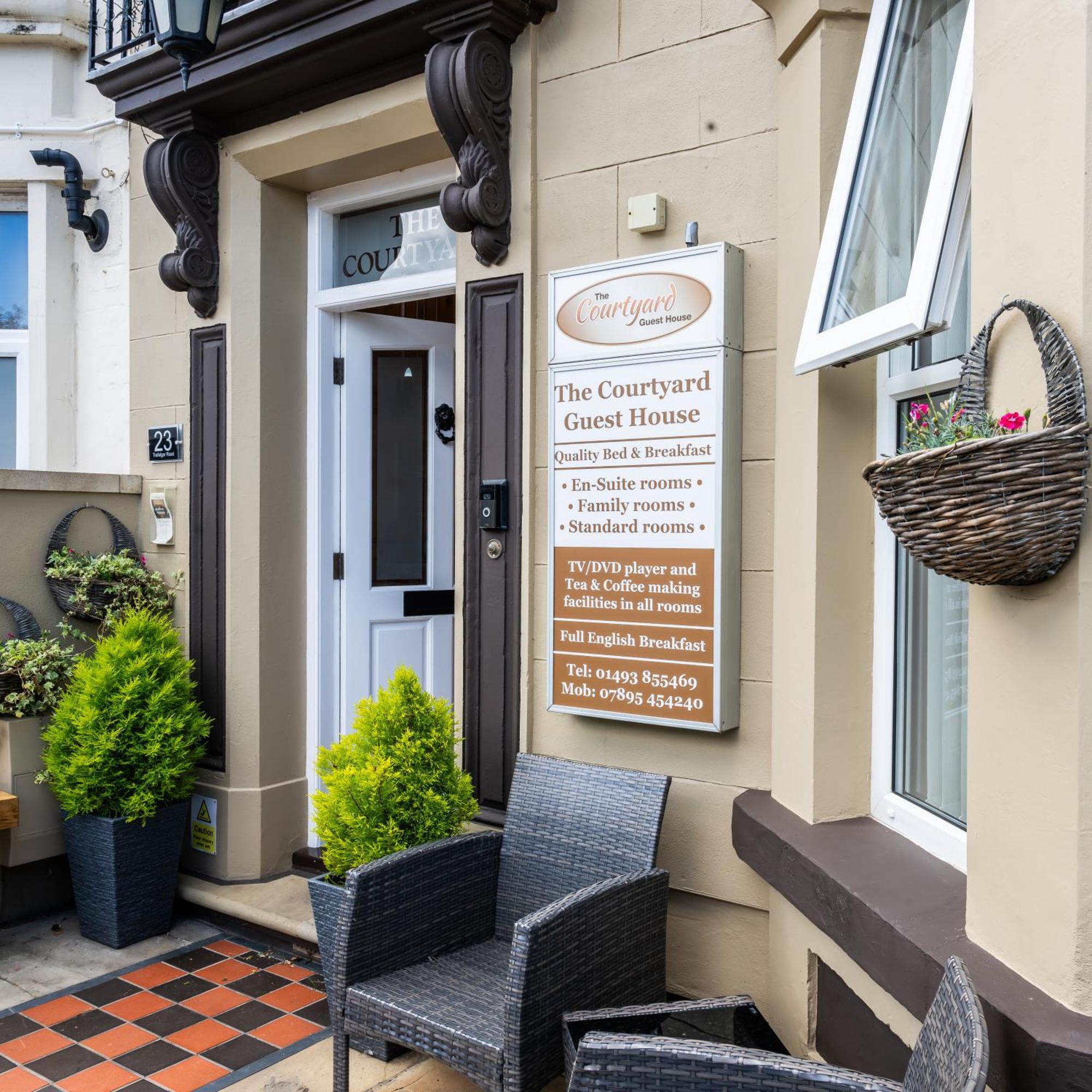 The Courtyard Guest House Great Yarmouth Exterior foto